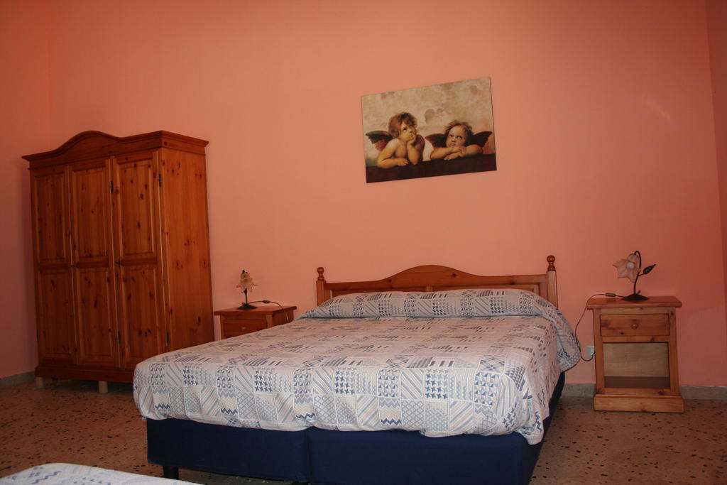 Casa Vacanze Margherita Locogrande Room photo