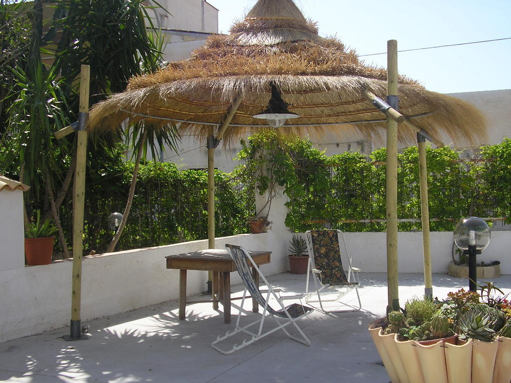 Casa Vacanze Margherita Locogrande Exterior photo
